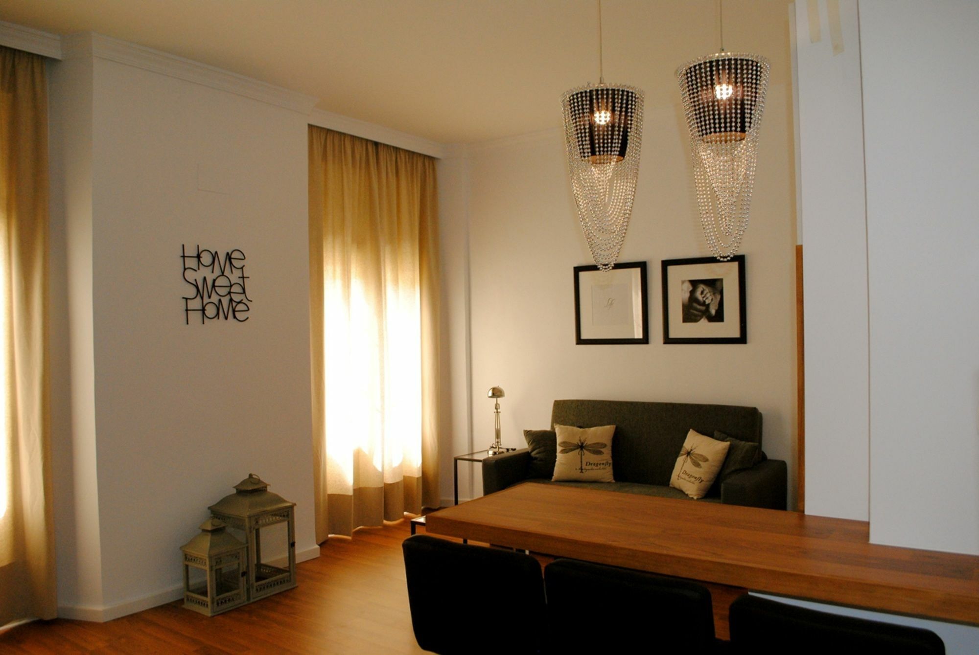 Minimal Rooms Málaga Eksteriør bilde