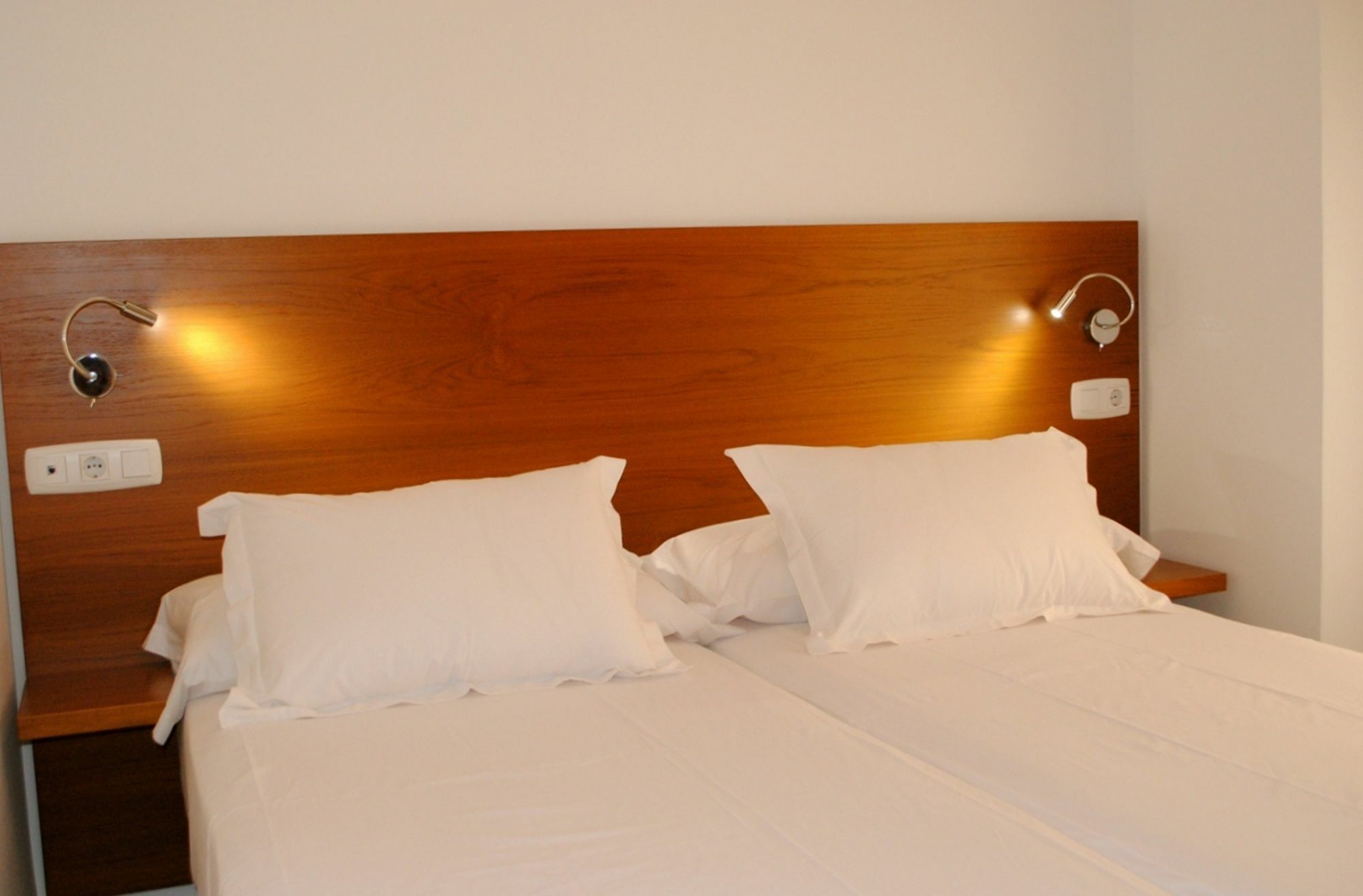 Minimal Rooms Málaga Eksteriør bilde