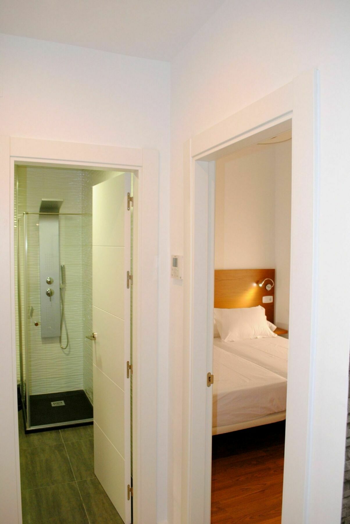 Minimal Rooms Málaga Eksteriør bilde