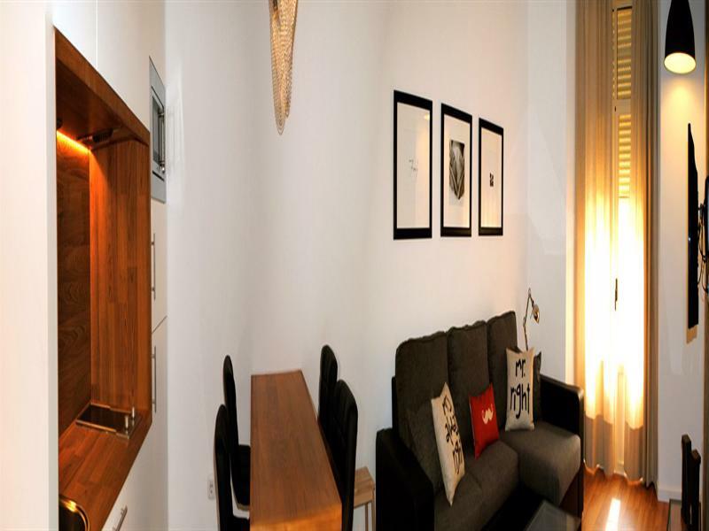 Minimal Rooms Málaga Eksteriør bilde